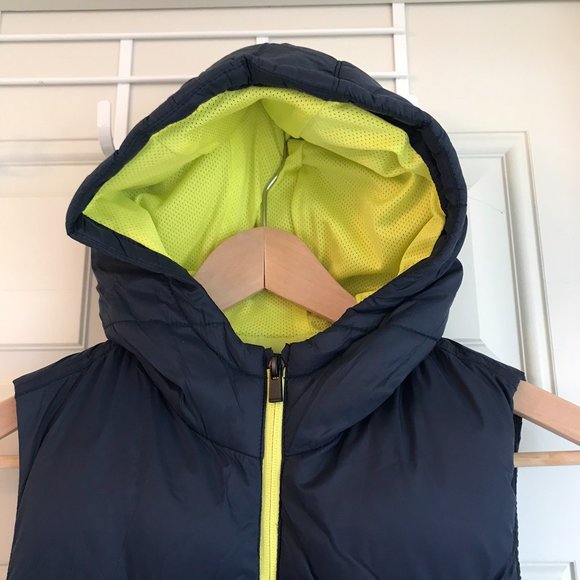 Boys' puffer vest - Picture 4 of 11